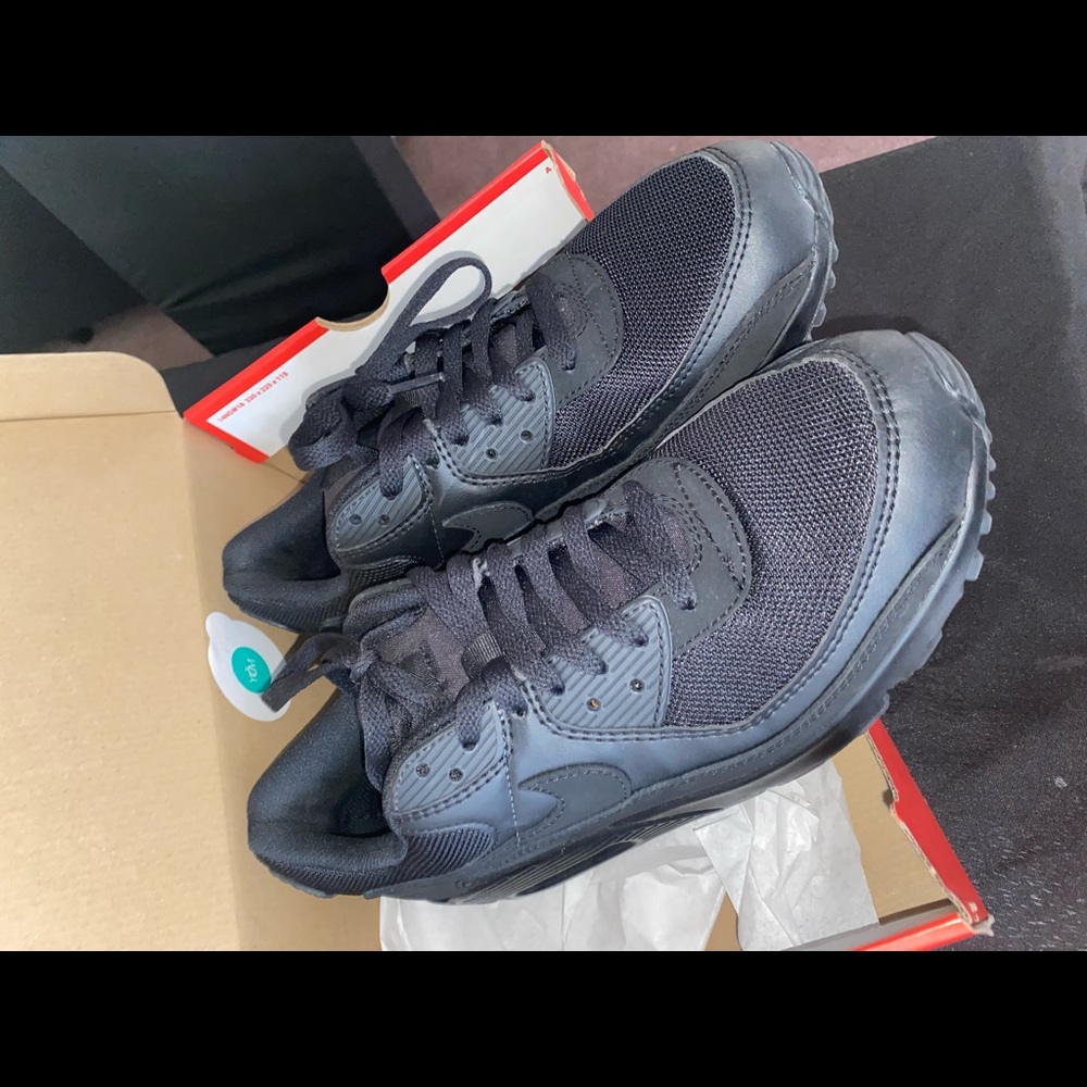 Men’s Nike Air Max - Picture 3 of 4